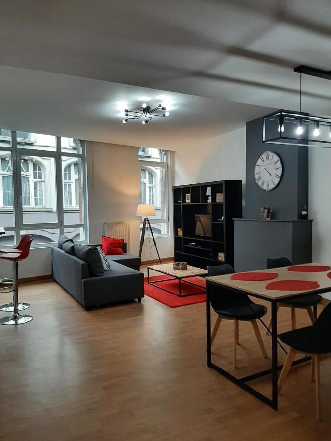 Appartement Centre De Dinant Luaran gambar